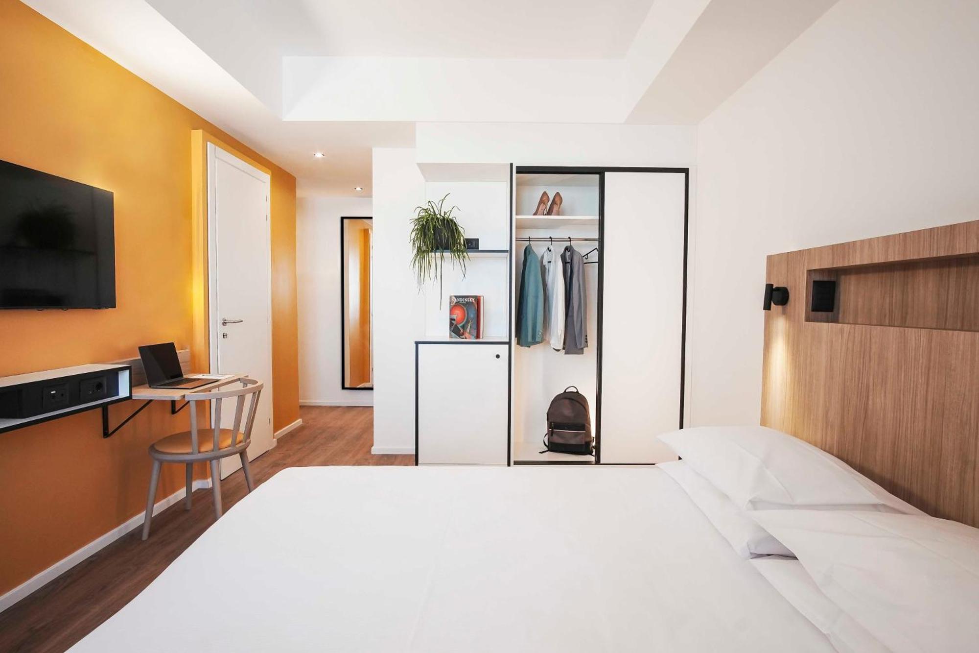 Aparthotel Colombo Roma Экстерьер фото